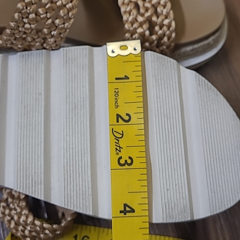 MADEN GIRL Women's Tan Woven Sandals with Gold Buckles used good‎ condition - Picture 10 of 13
